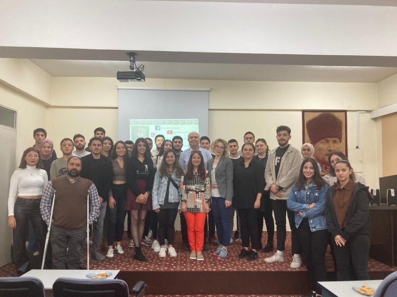 GAZİANTEP ÜNİVERSİTESİ TEKSTİL MÜHENDİSLİĞİ BÖLÜMÜ ÖĞRENCİLERİ İLE BULUŞMA